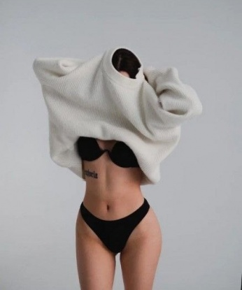 Молодая, стройная и очаровательная блондинка ждет в гости состоятельного мужчину. Гарантирую незабываемое время в моей компании, фото подтвержают мою привлекательность! 2044, 23 года